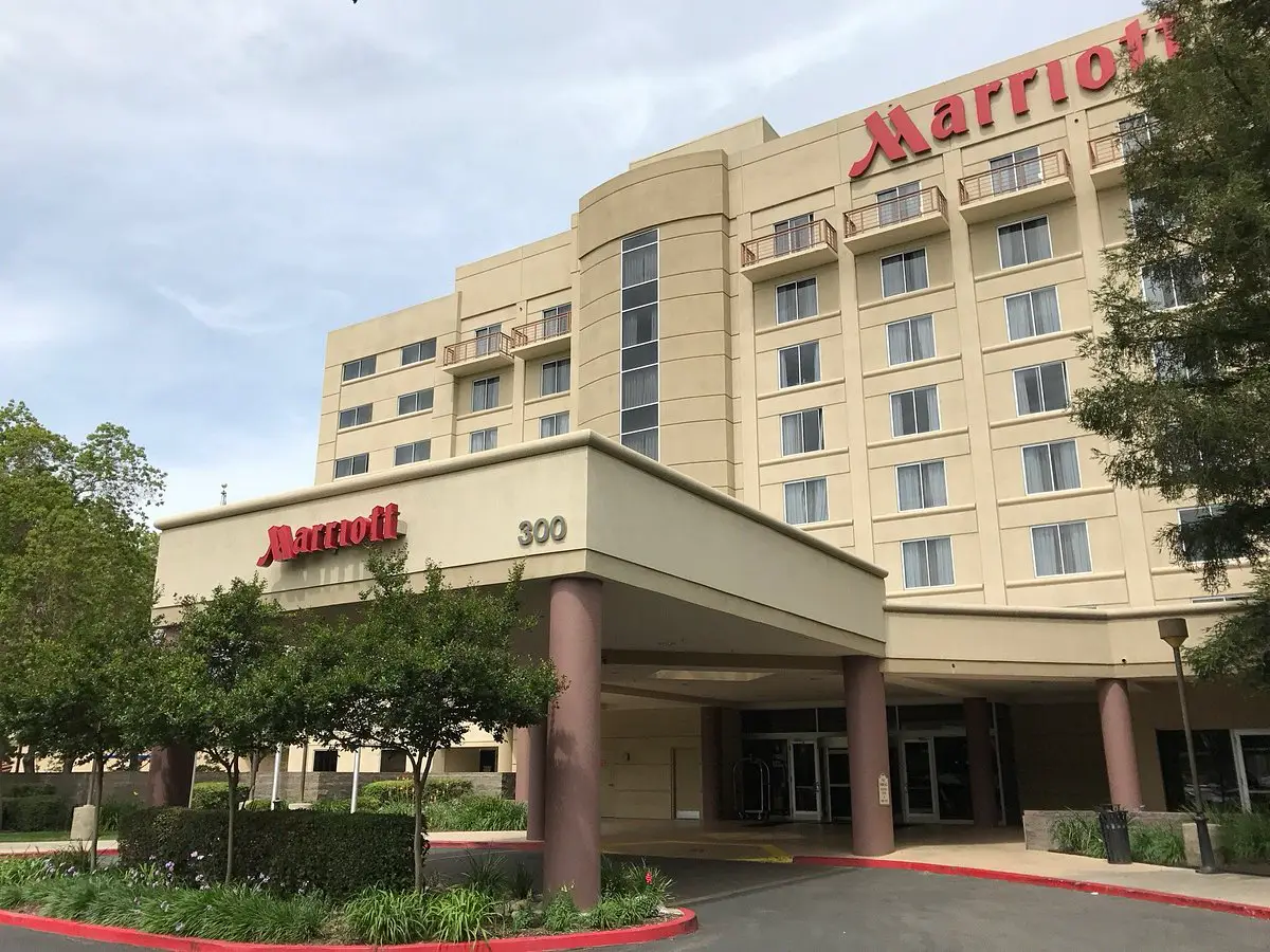 Marriott Convention Center exterior